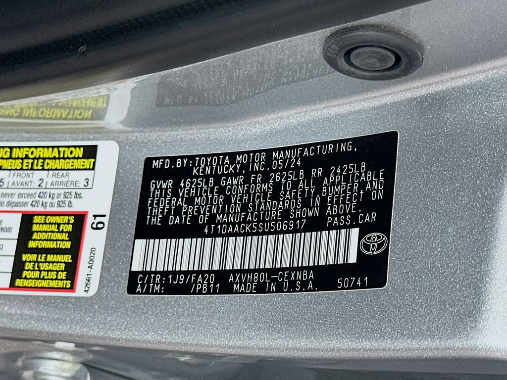 Thumbnail: 2025 Toyota Camry - 32