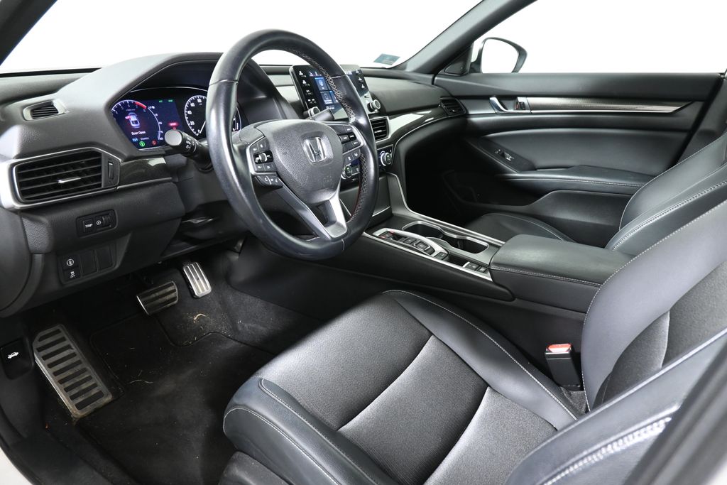 Thumbnail: 2018 Honda Accord - 4