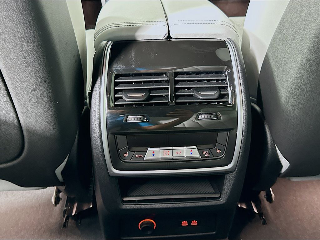 Thumbnail: 2025 BMW X5 - 26