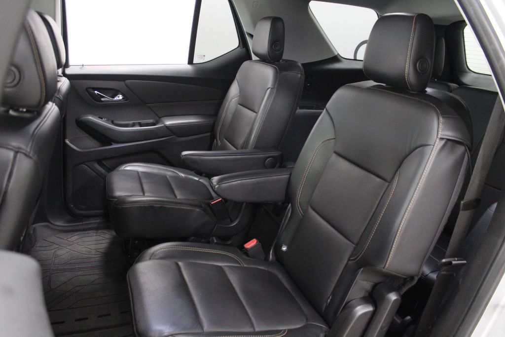 Thumbnail: 2018 Chevrolet Traverse - 11