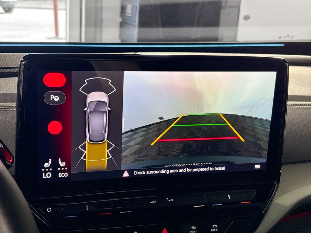 2023 Volkswagen ID.4 Pro S Plus