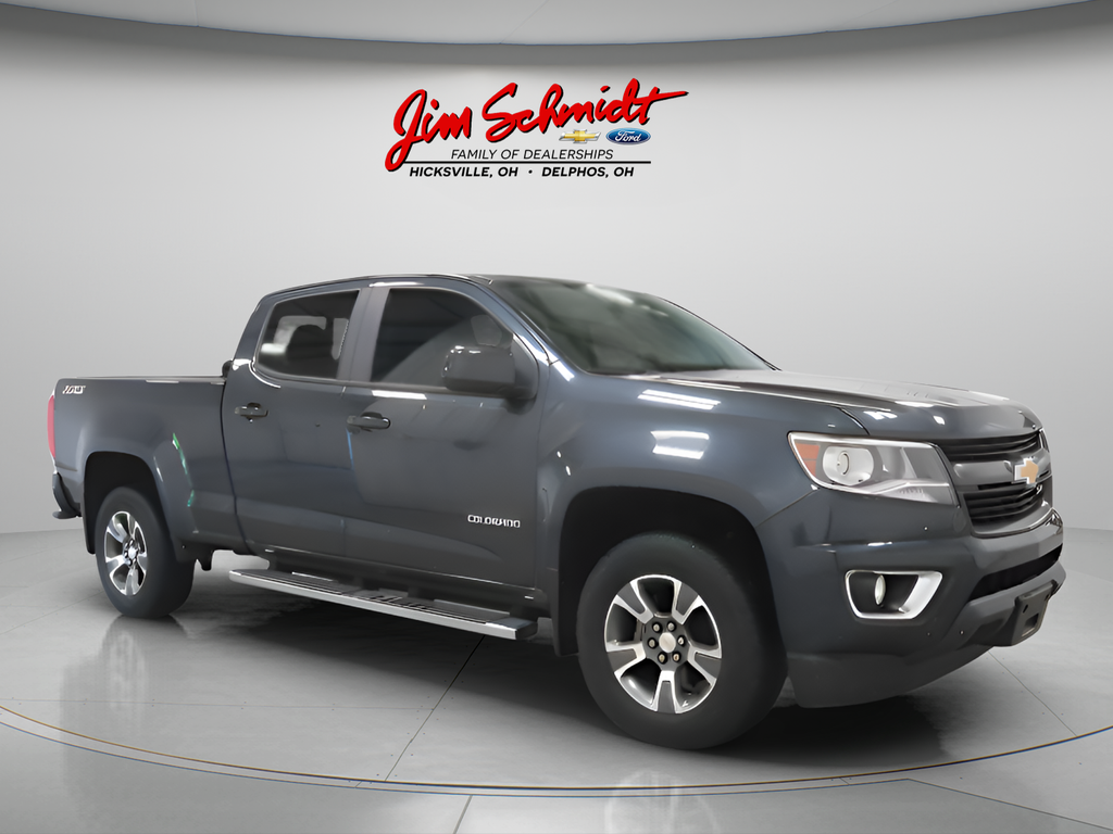 Gray (Graphite Metallic) 2017 Chevrolet Colorado Pickup Truck Four-Wheel Drive 8-Speed Automatic