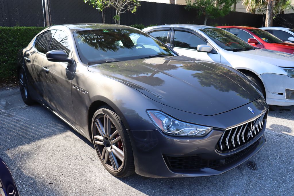 2018 Maserati Ghibli S 6