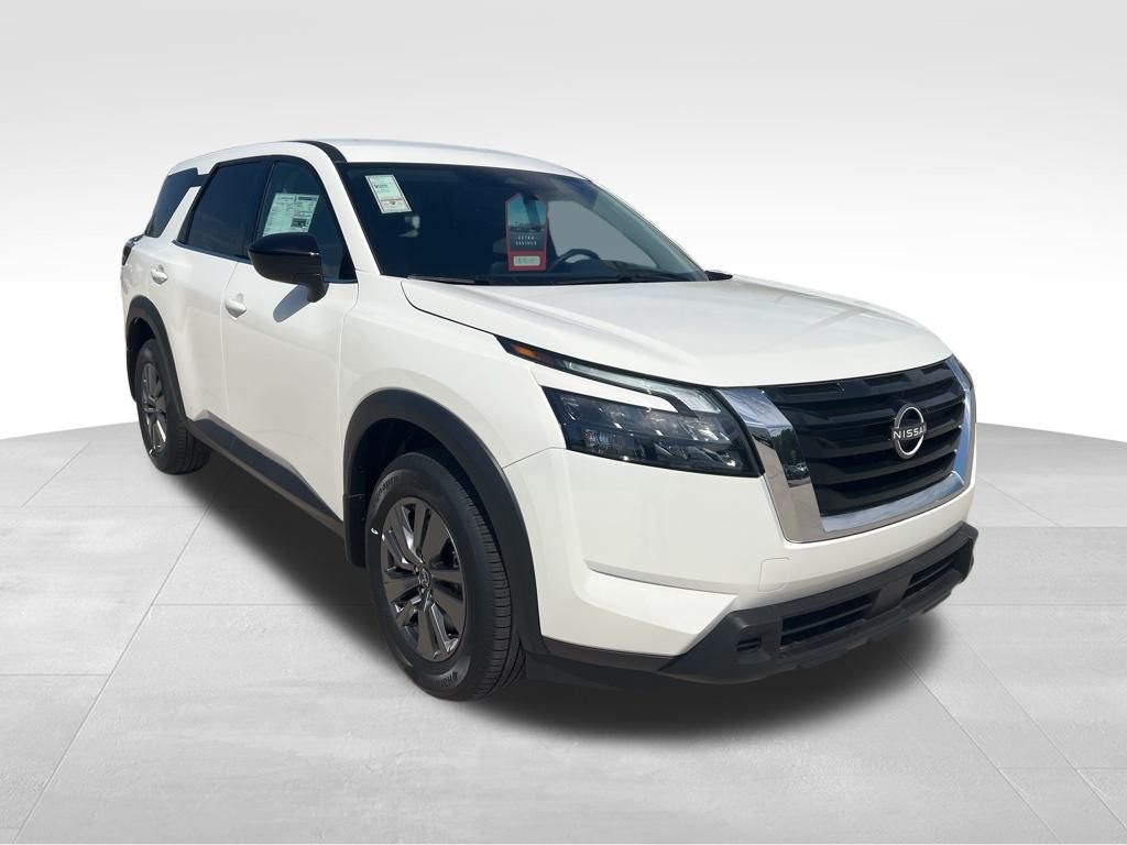 2025 Glacier White Nissan Pathfinder S FWD SUV