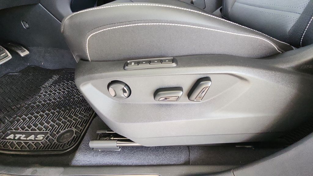 2026 Volkswagen Atlas Cross Sport