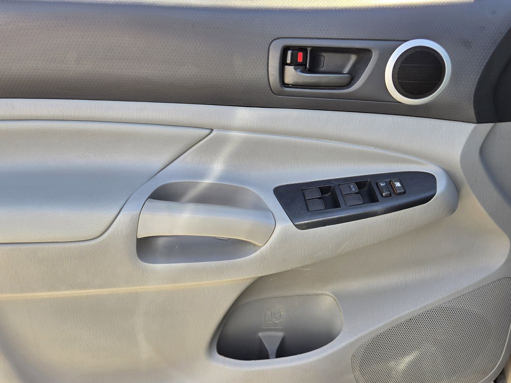 2015 Toyota Tacoma TRD Pro Silver at Emmons Autoplex