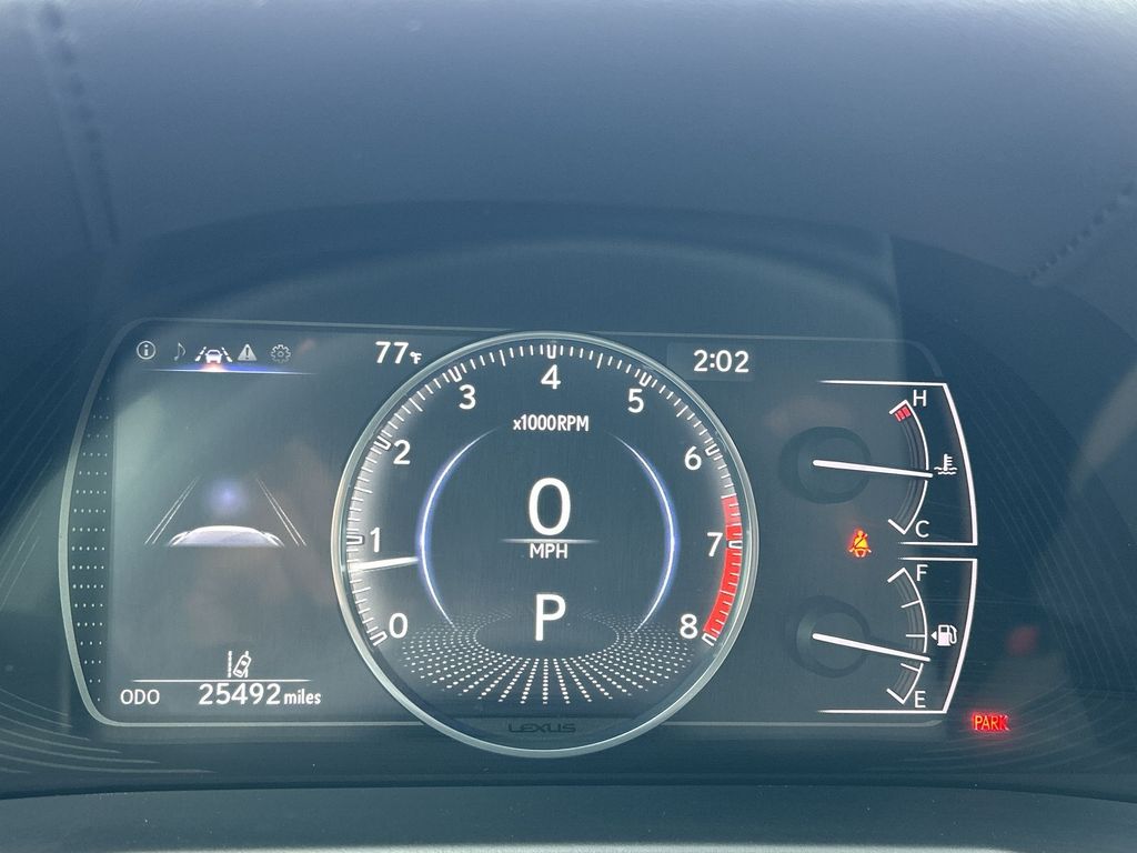 Thumbnail: 2021 Lexus ES - 25