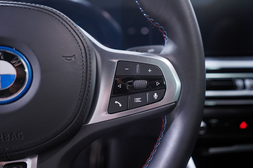 2023 BMW i4 M50 21