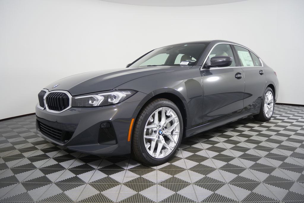 Thumbnail: 2026 BMW 3 Series - 7