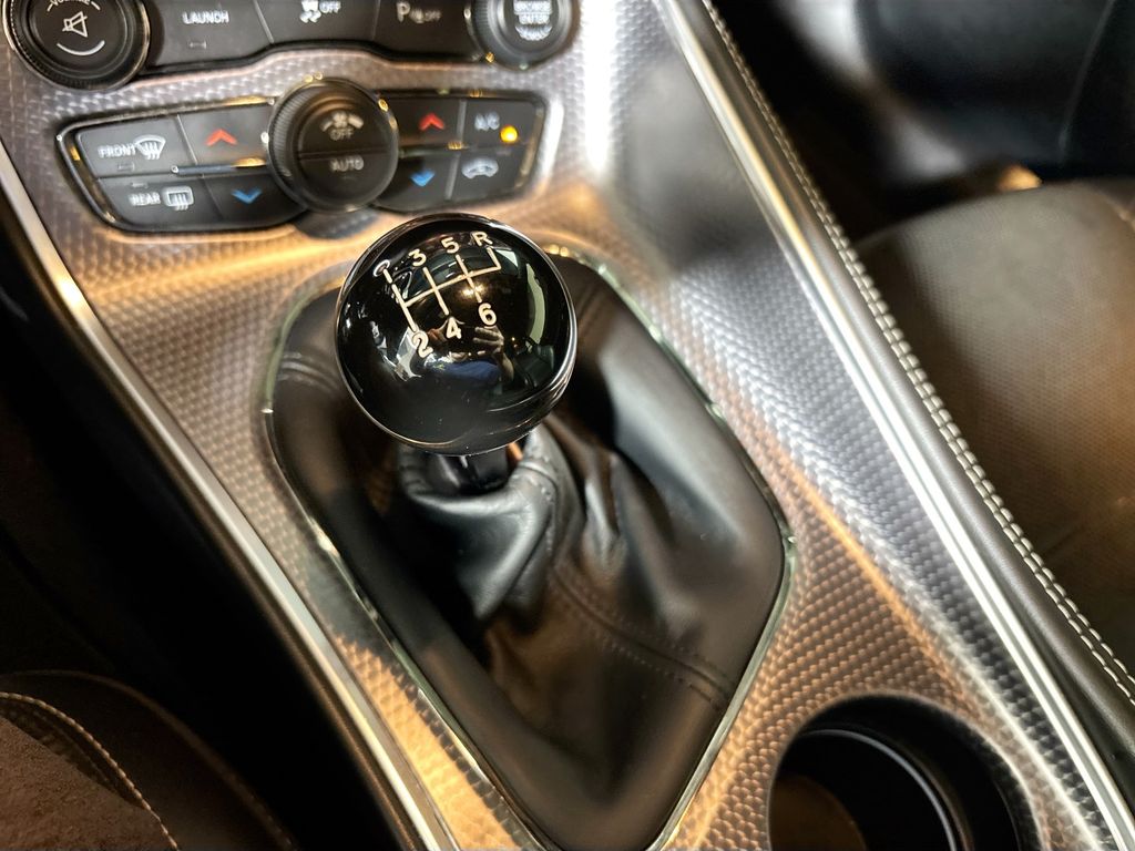 2015 Dodge Challenger SRT Hellcat