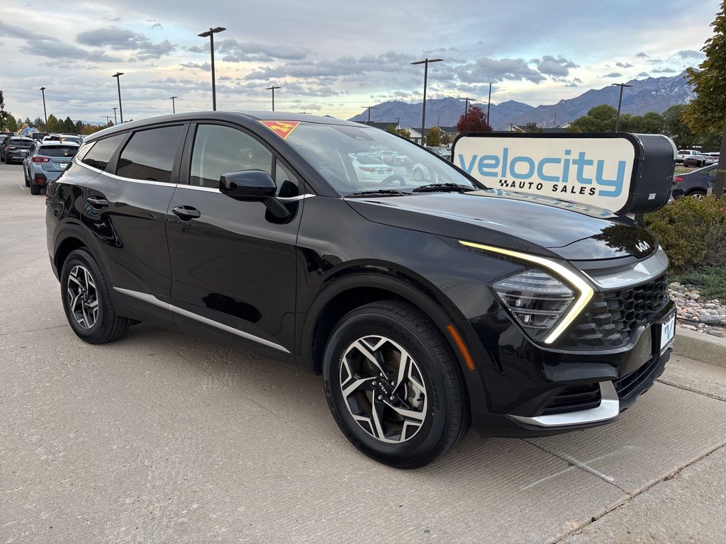 2024 Kia Sportage LX AWD