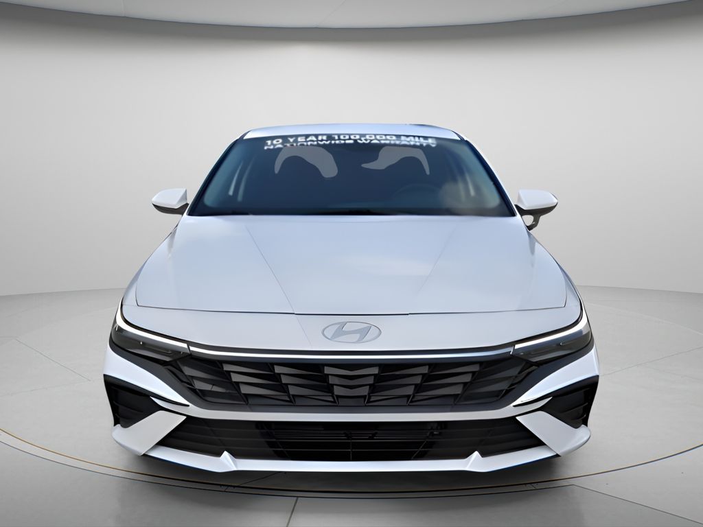 2026 Hyundai Elantra - $26,495