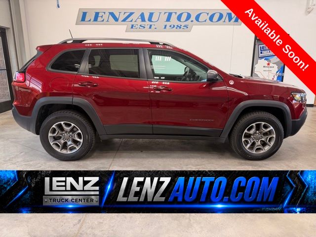 Velvet Red Pearlcoat 2020 Jeep Cherokee SUV / Crossover Four-Wheel Drive 9-Speed Automatic