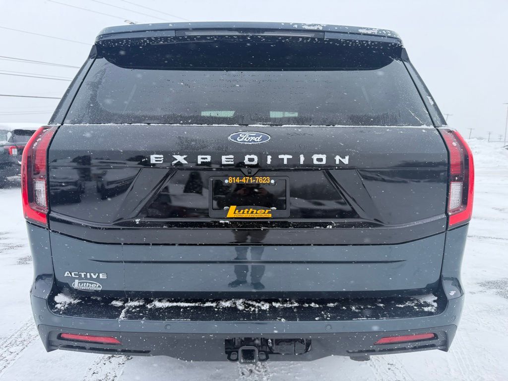 2026 Ford Expedition Active - 3
