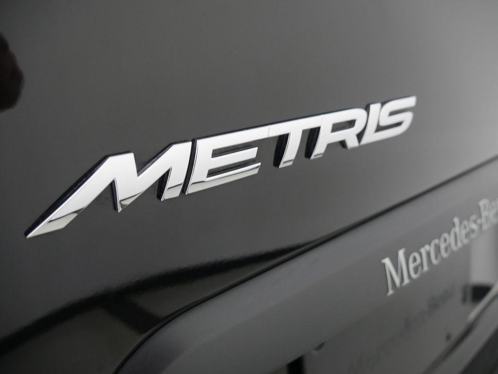Thumbnail: 2023 Mercedes-Benz Metris - 9