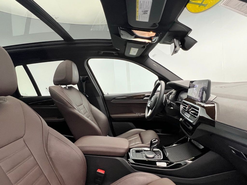 Thumbnail: 2024 BMW X3 - 6
