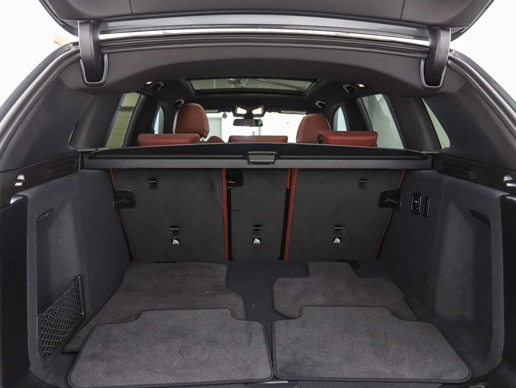 Thumbnail: 2024 BMW X3 - 24