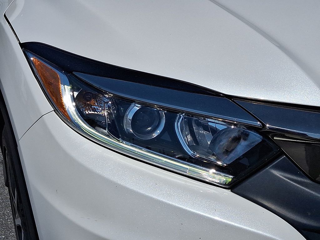 2022 Honda HR-V EX White at Honda North