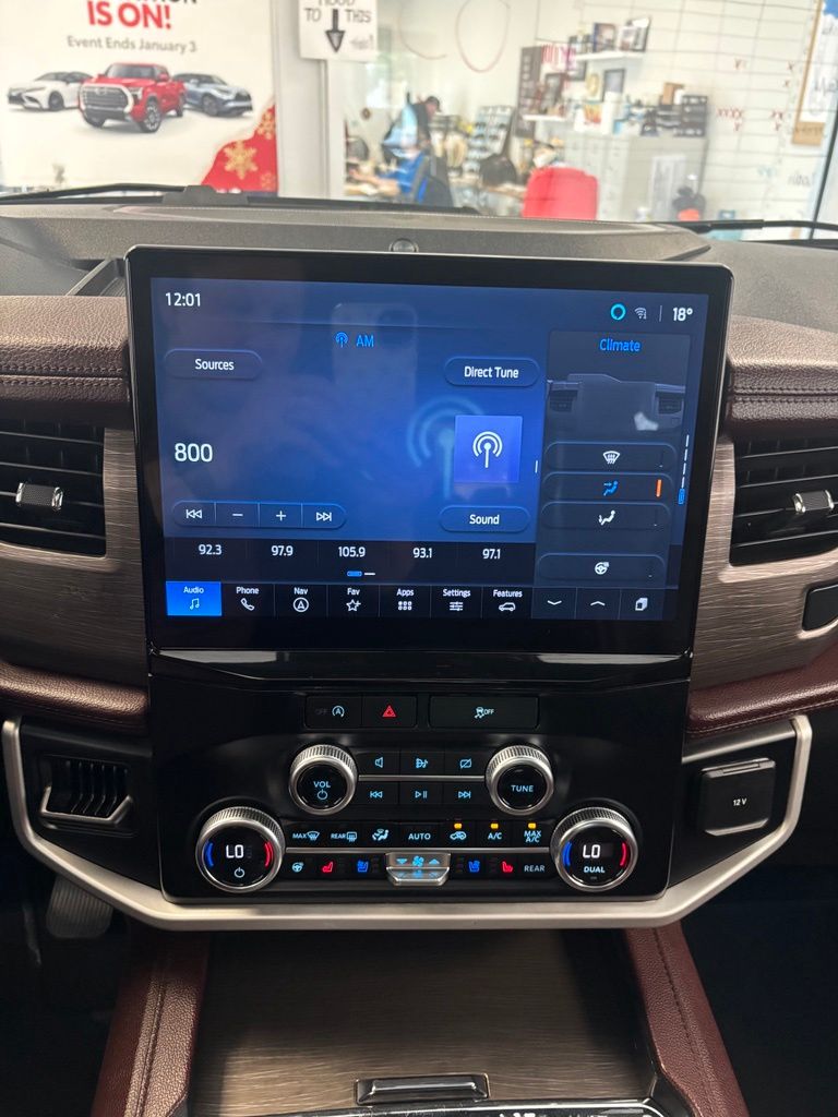 Used 2024 Ford Expedition SUV