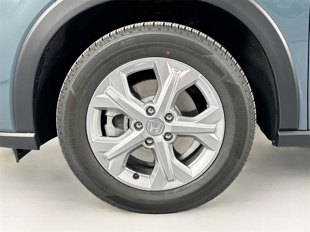2025 Honda HR-V LX photo