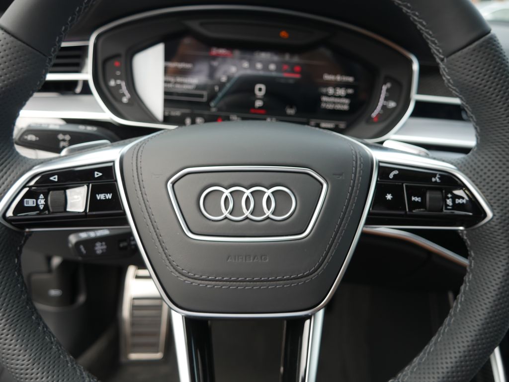 Thumbnail: 2026 Audi S8 - 29