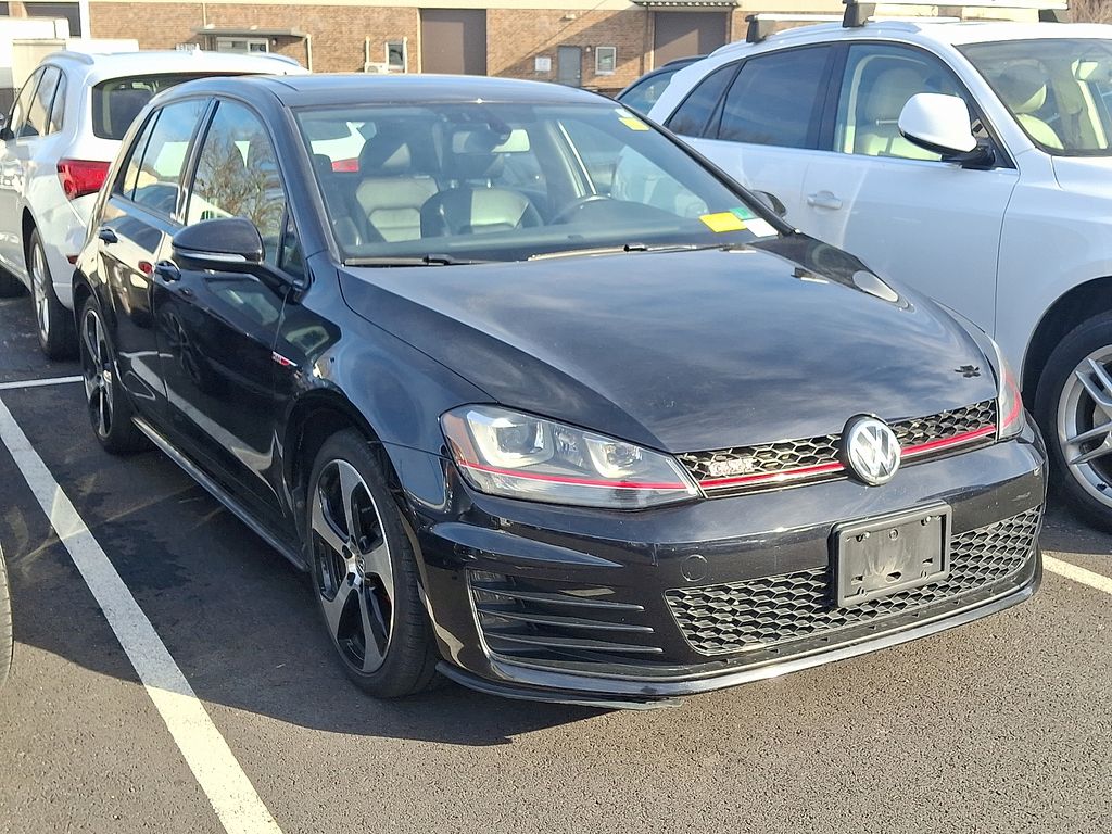 Thumbnail: 2016 Volkswagen Golf - 3