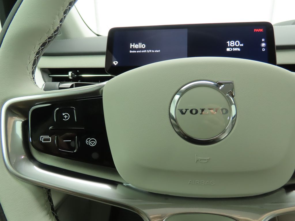 2025 Volvo EX90  11