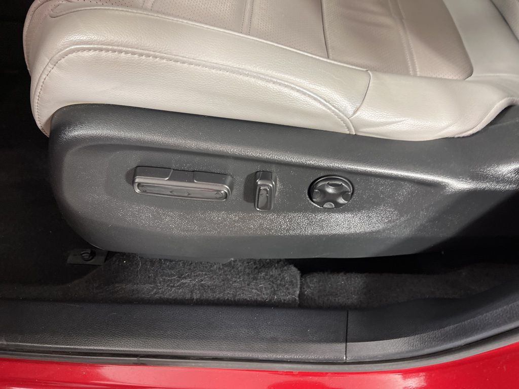 Thumbnail: 2020 Honda CR-V - 25