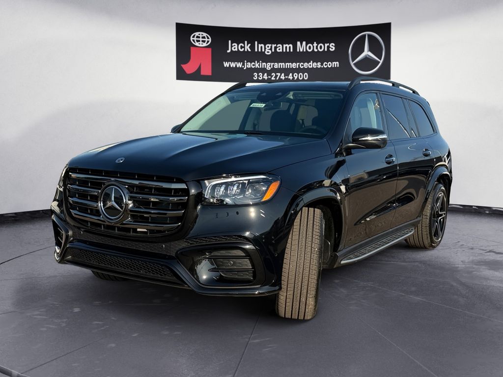 new 2026 Mercedes-Benz GLS car
