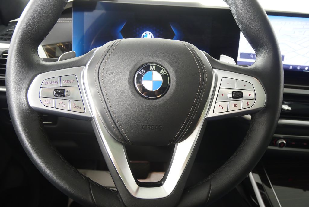 Thumbnail: 2025 BMW X7 - 20
