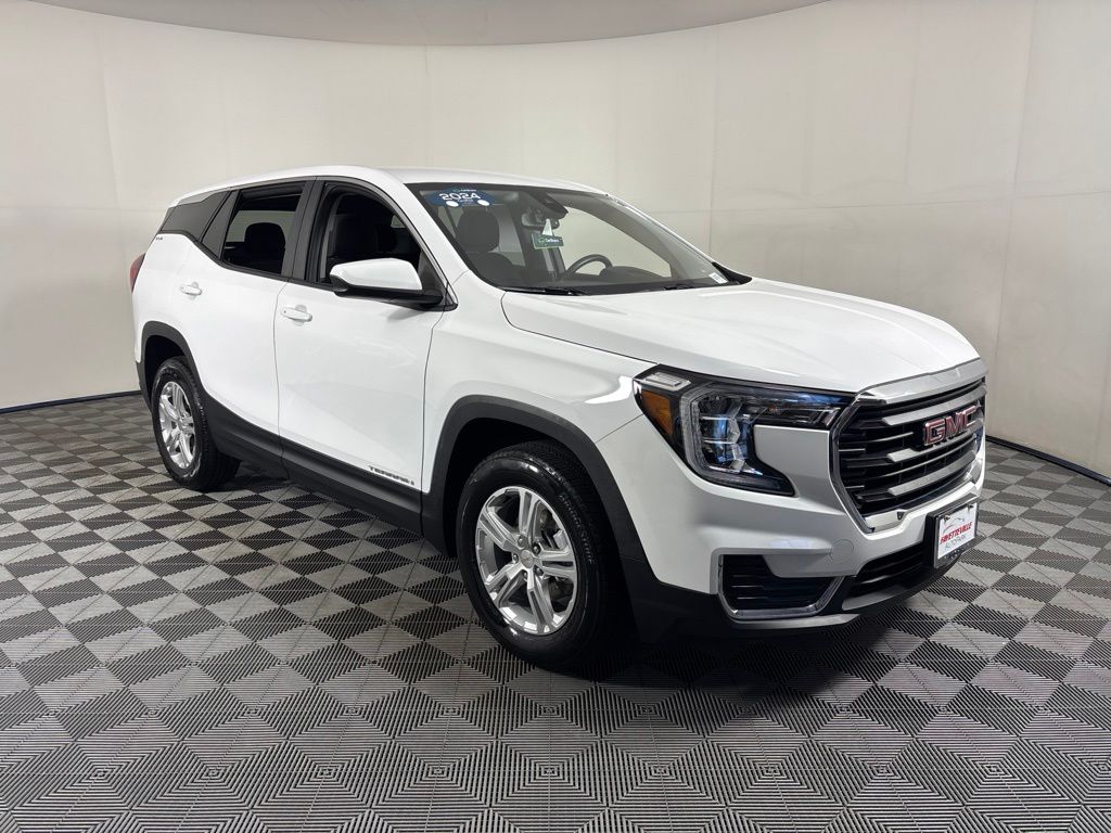 Thumbnail: 2024 GMC Terrain - 17