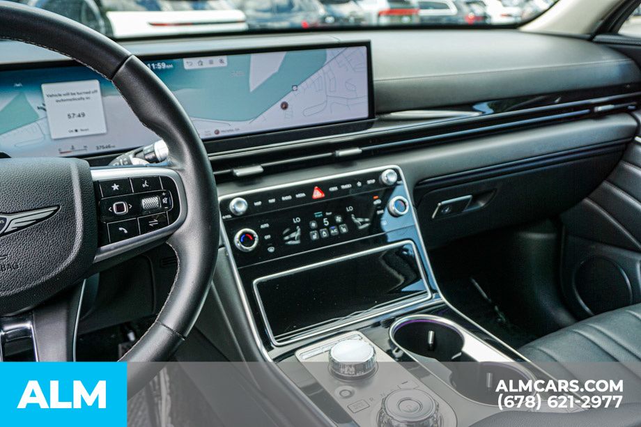 Used 2025 Silver Genesis 2.5T image 33