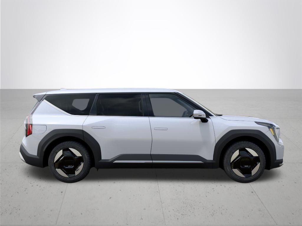 2026 Kia EV9 Light Long Range