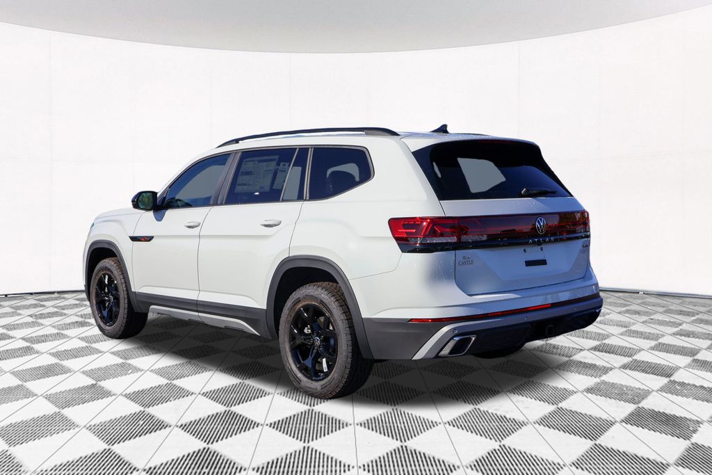 2025 Volkswagen Atlas  11