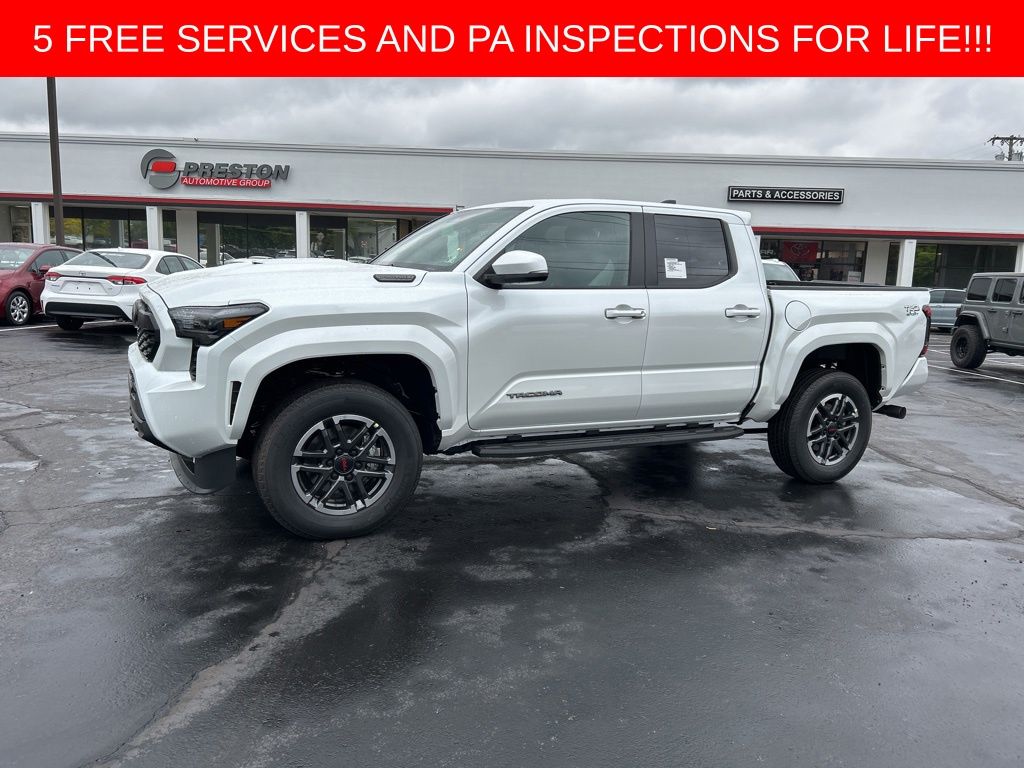 2026 Toyota Tacoma Hybrid TRD Sport