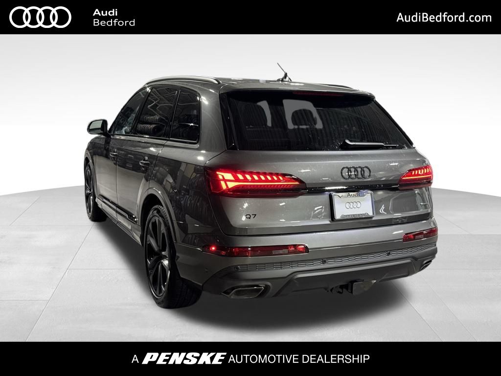Thumbnail: 2026 Audi Q7 - 4
