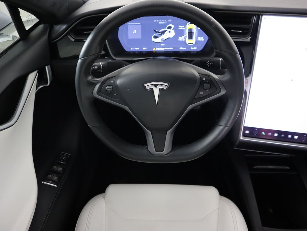 Thumbnail: 2018 Tesla Model S - 10