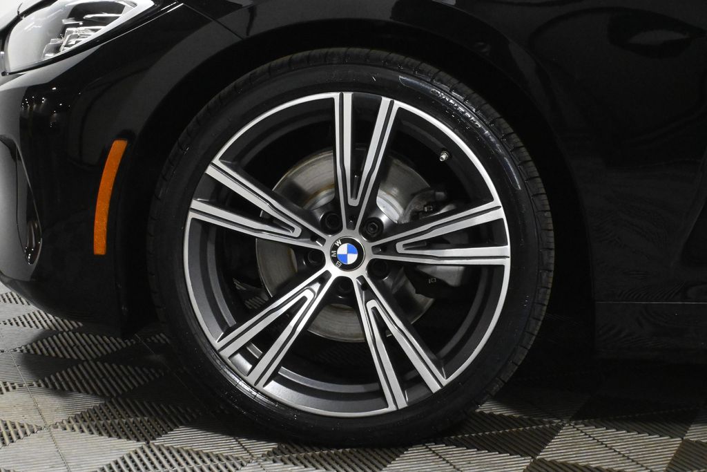 Thumbnail: 2021 BMW 4 Series - 12