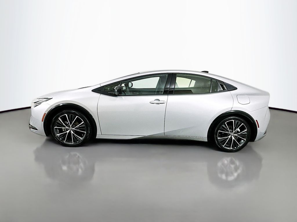 Thumbnail: 2025 Toyota Prius - 8