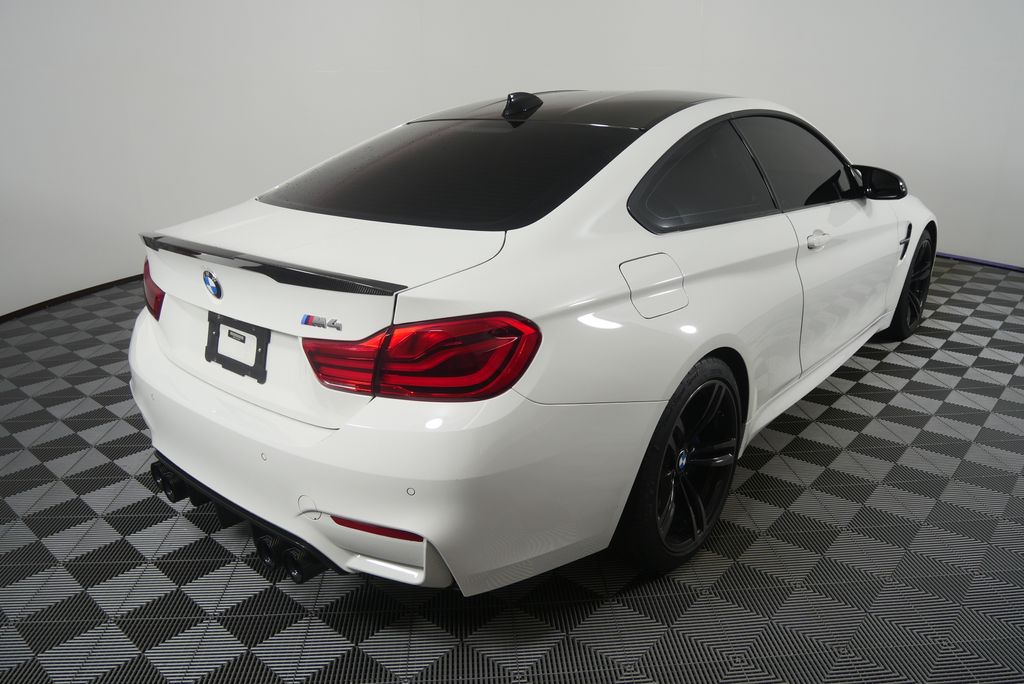 Thumbnail: 2018 BMW M4 - 4