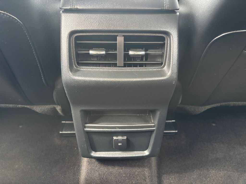 2020 Ford Edge SEL White at Bob Ruth Ford