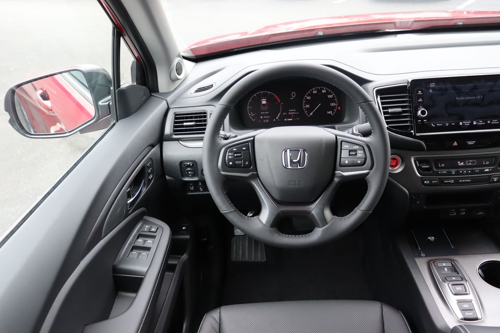 Thumbnail: 2025 Honda Ridgeline - 17