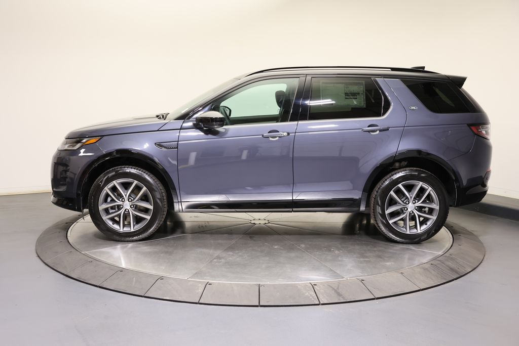 Thumbnail: 2026 Land Rover Discovery Sport - 2