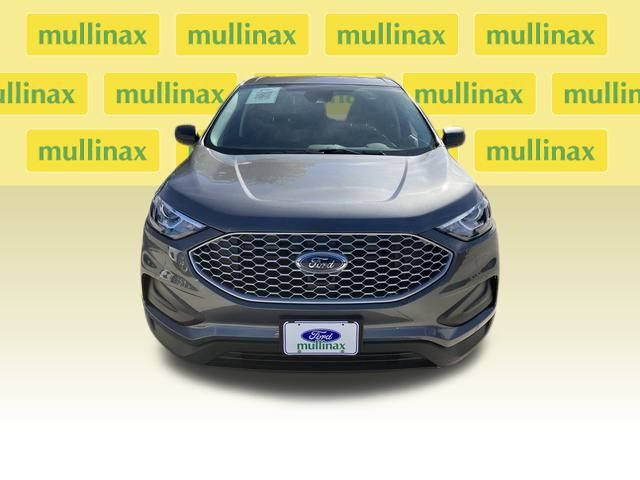 New 2024 Gray Ford SE image 16