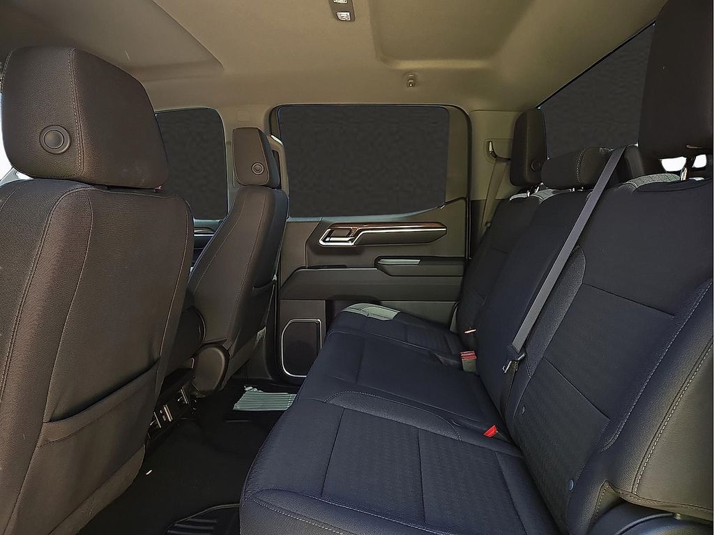 Used 2023 Chevrolet Silverado 1500 LT For Sale in Farmington, AR