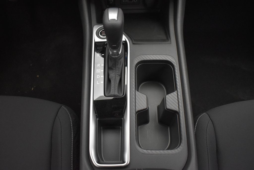 Thumbnail: 2025 Nissan Sentra - 26