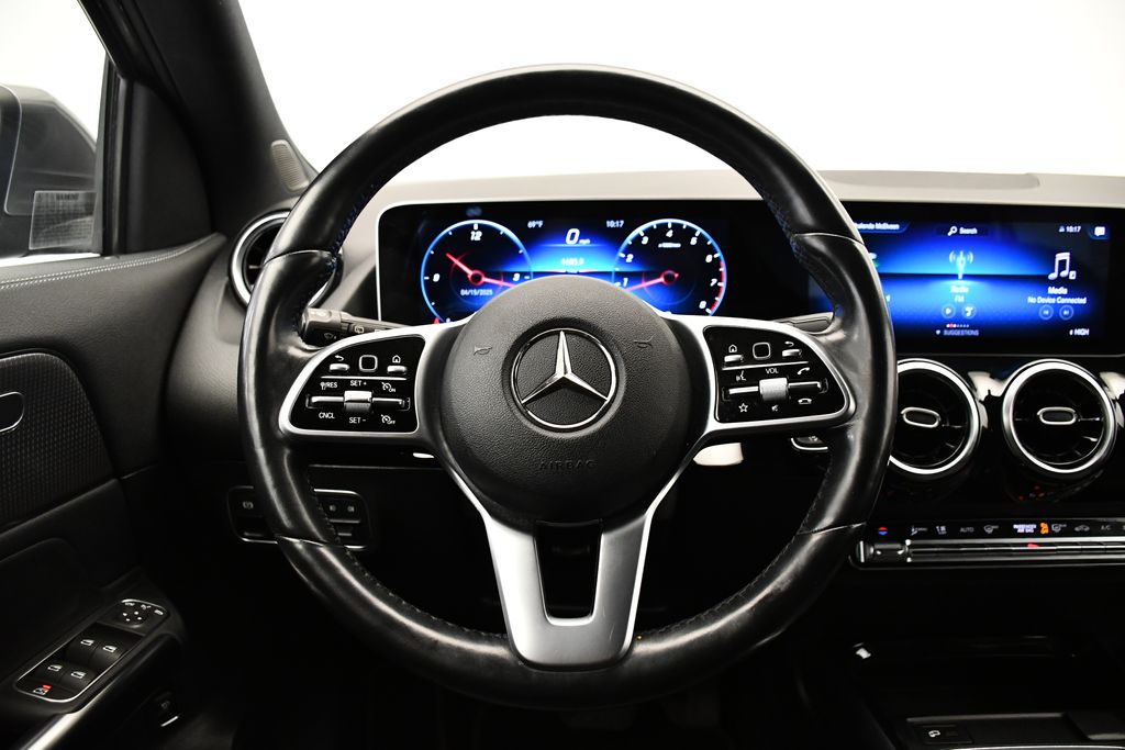 2021 Mercedes-Benz GLA 250 4MATIC 21