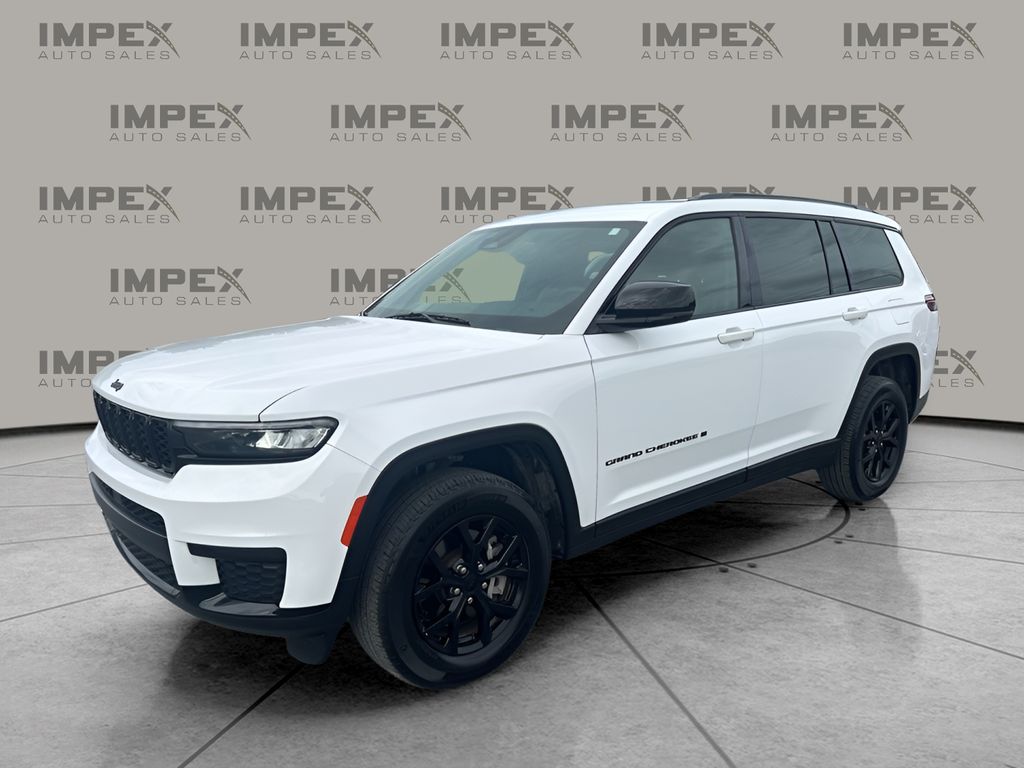 2024 Jeep Grand Cherokee L Altitude's photo