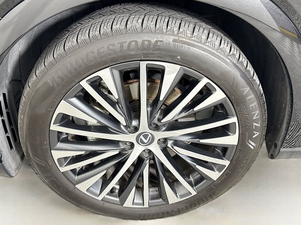 Thumbnail: 2024 Lexus RX - 32