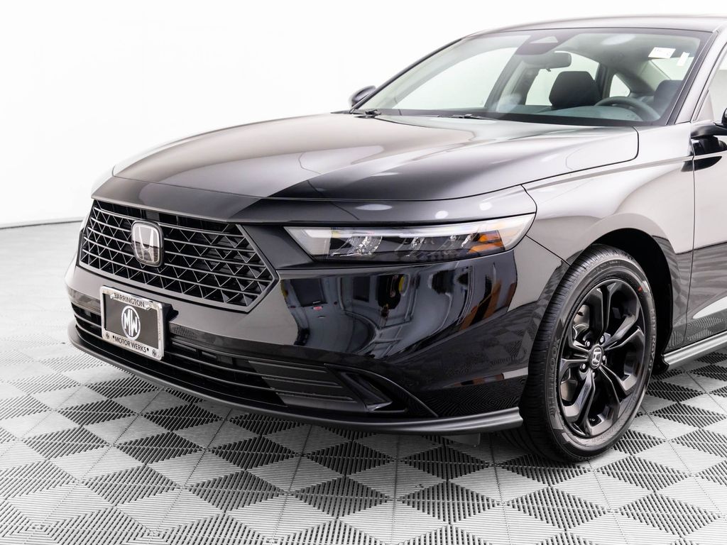 2025 Honda Accord SE photo